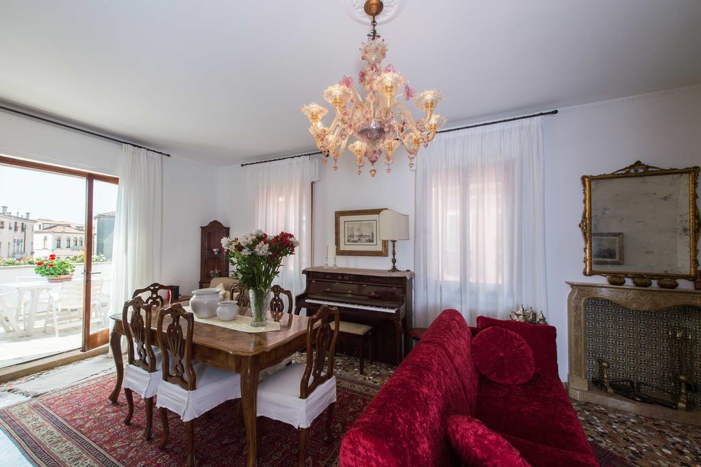 Savoia & Jolanda Apartments 2 Венеция Номер фото