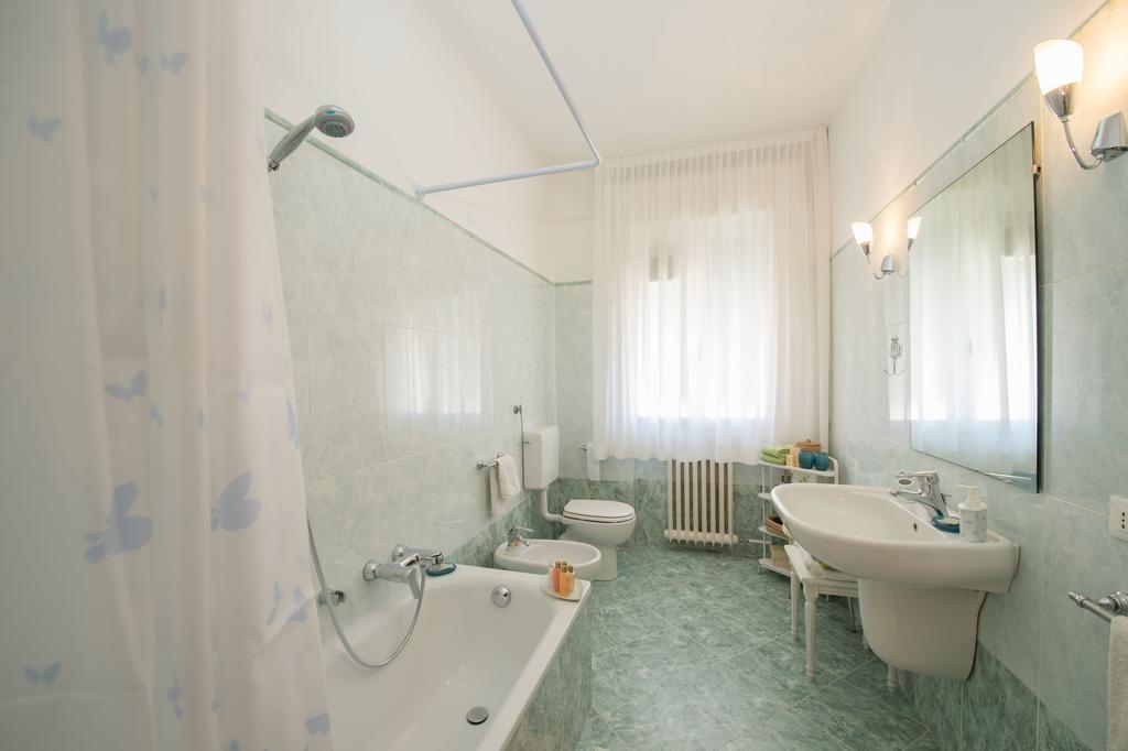 Savoia & Jolanda Apartments 2 Венеция Номер фото