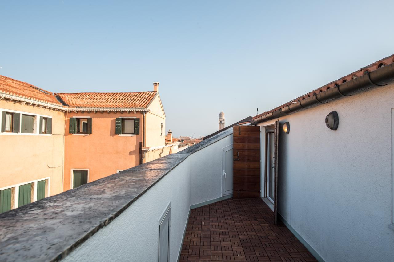 Savoia & Jolanda Apartments 2 Венеция Экстерьер фото